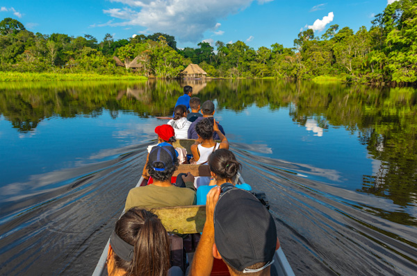 CANOE AMAZZONIA ECUADOR TAM