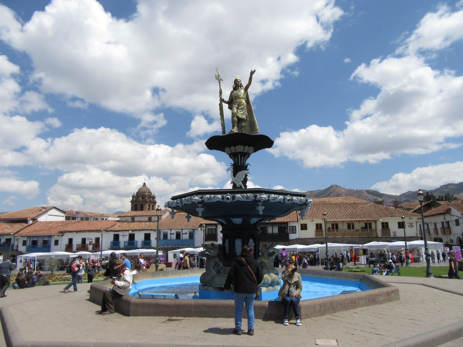 PLAZA DE ARMAS CUZCO PERU TAM