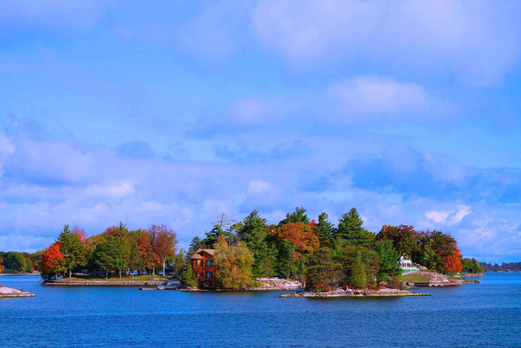 THOUSAND ISLANDS CANADA TAM