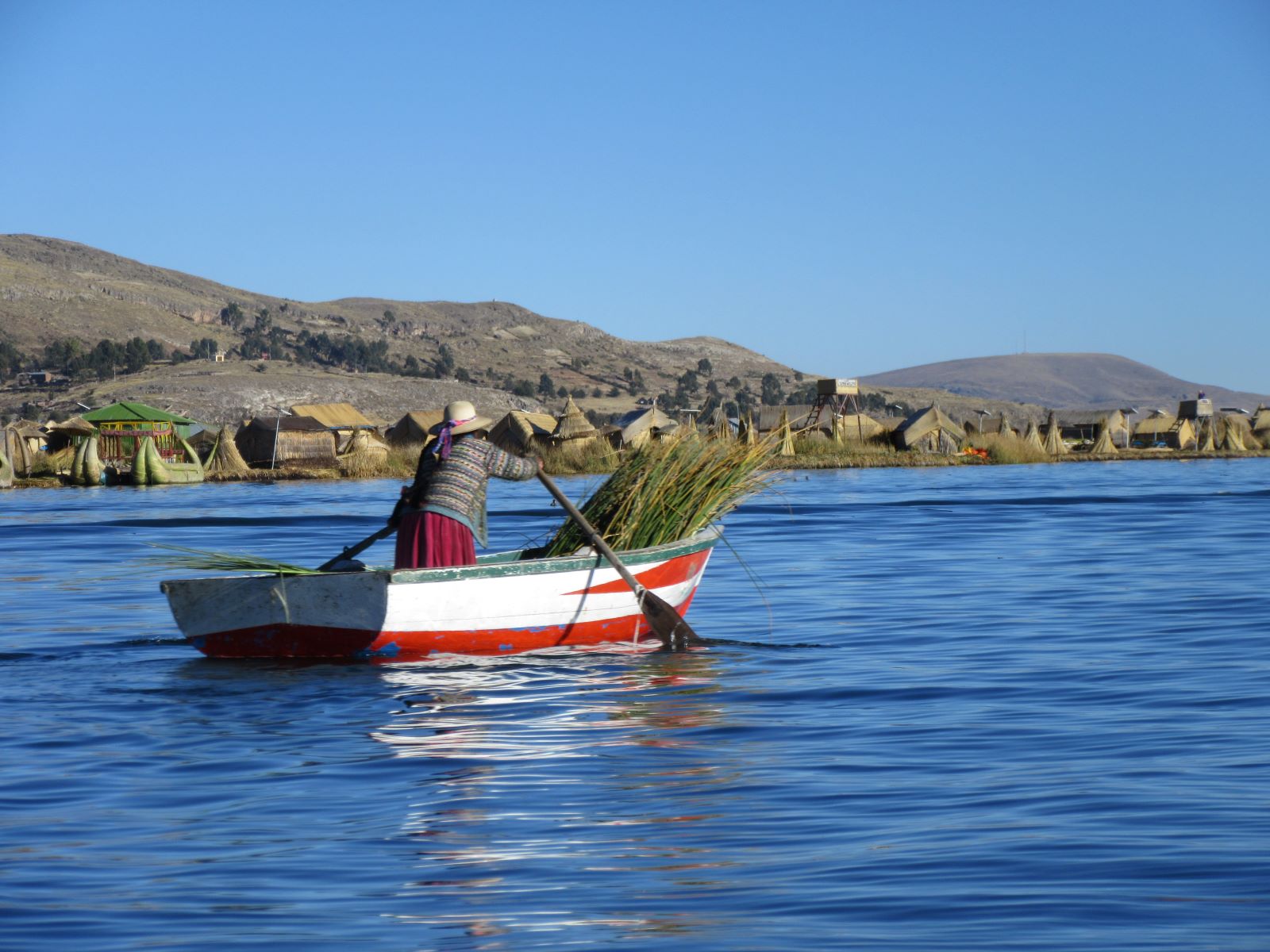 UROS TITICACA ONGARO PERU TUTTALTROMONDO