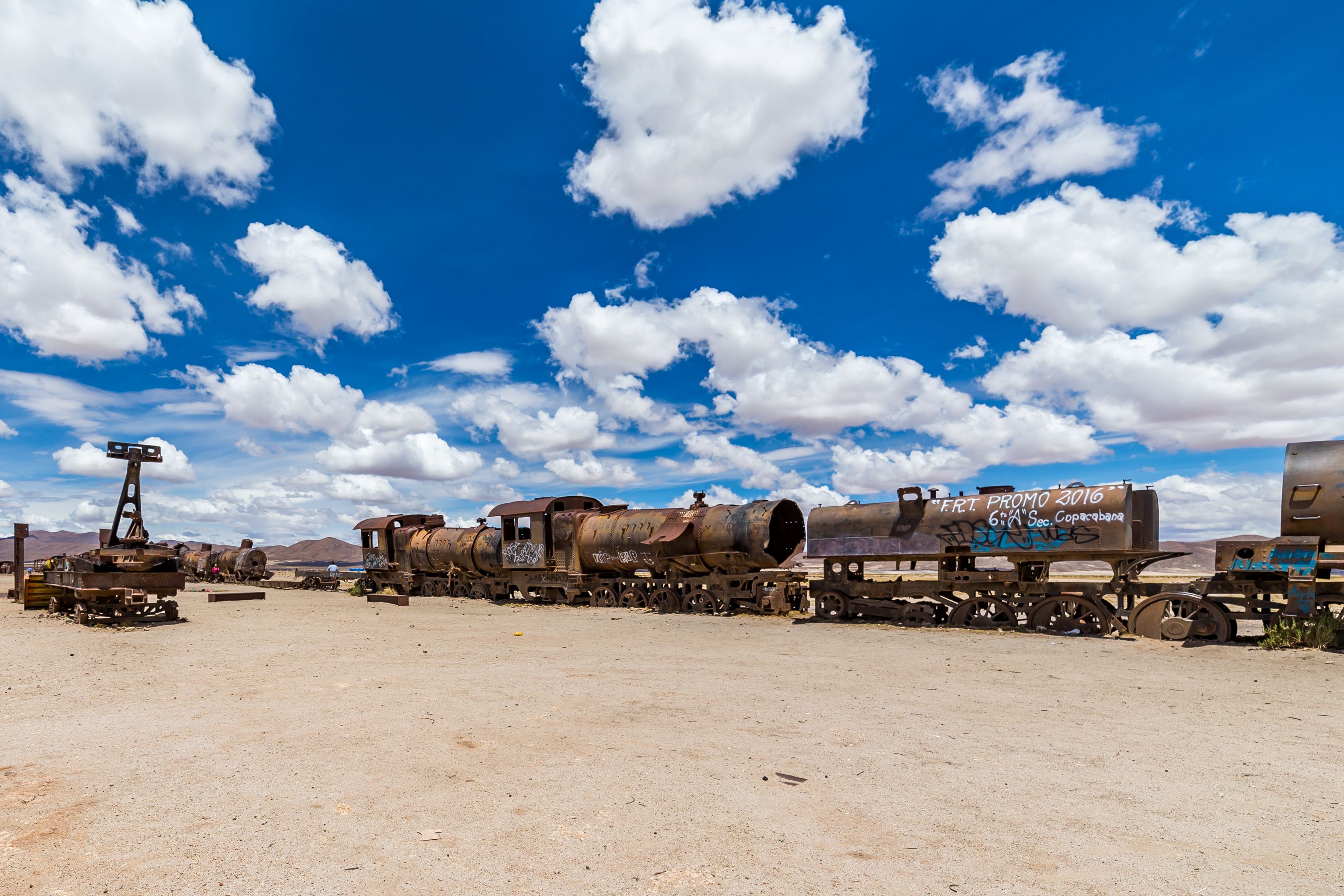 CIMITERO TRENI BOLIVIA TUTTALTROMONDO