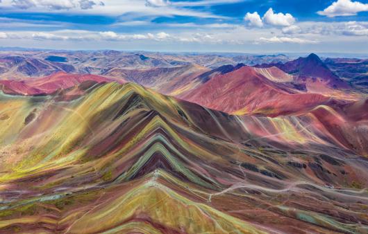 VINICUNCA PERU TAM