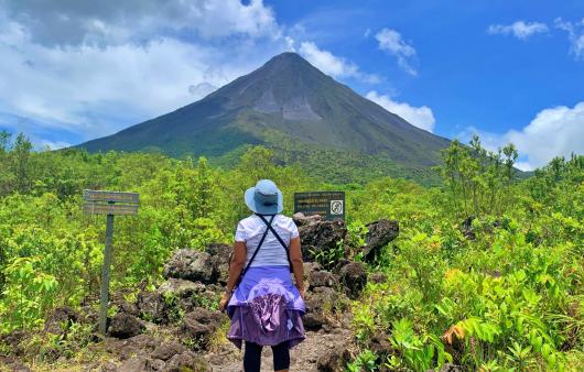 VOLCAN ARENAL LA FORTUNA COSTA RICA TAM