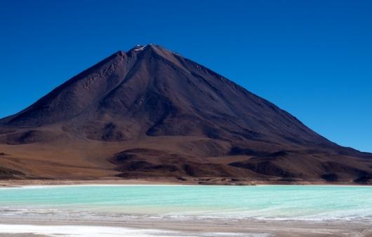 Visita la Laguna Verde con il nostro tour in Bolivia
